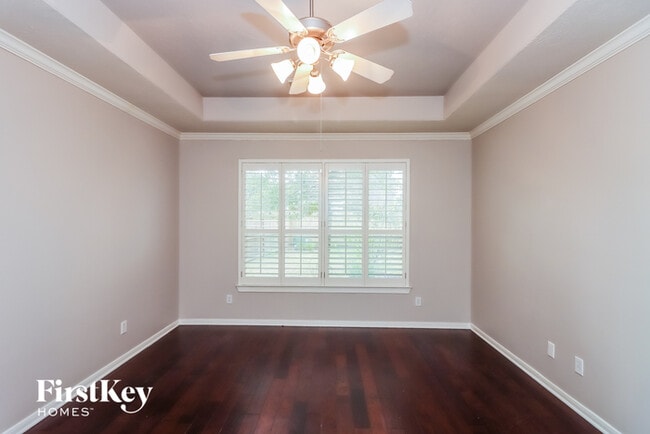 Building Photo - 20715 Pinebrook Hollow Ln