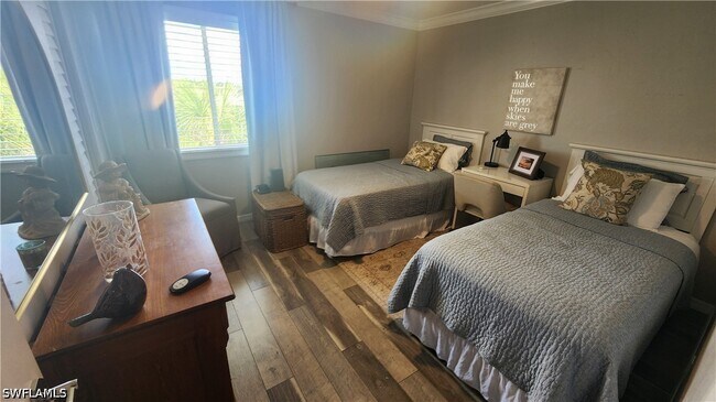 Building Photo - 3645 Boca Ciega Dr