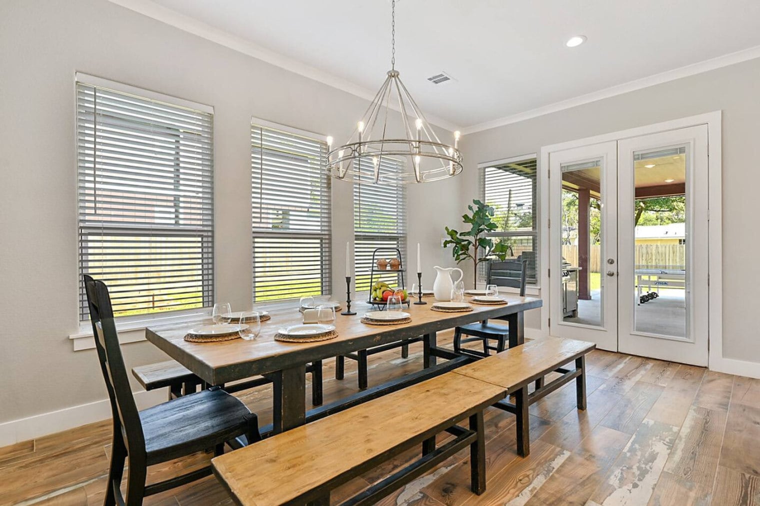 Building Photo - 105 Anderson St