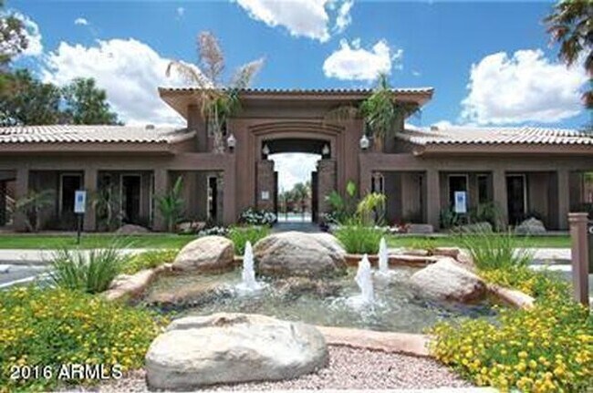 Building Photo - 7009 E Acoma Dr