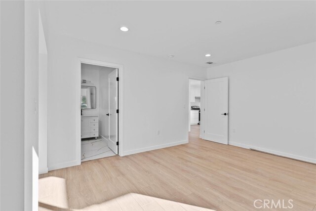 Building Photo - 6842 Cedros Ave