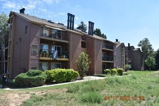 Building Photo - 4899 S Dudley St