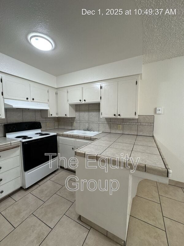 Building Photo - 1863 Emma Lee Ln