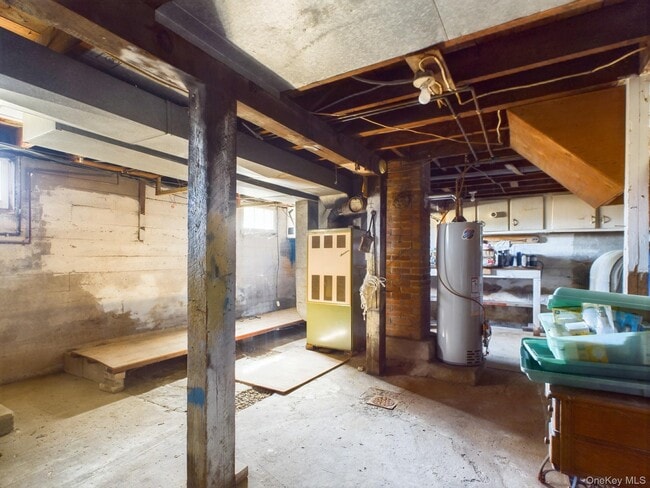 Building Photo - 12 Old Turnpike Rd