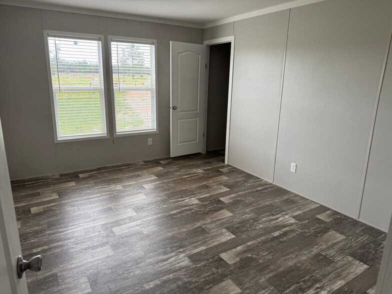 Building Photo - 3922 LA-134