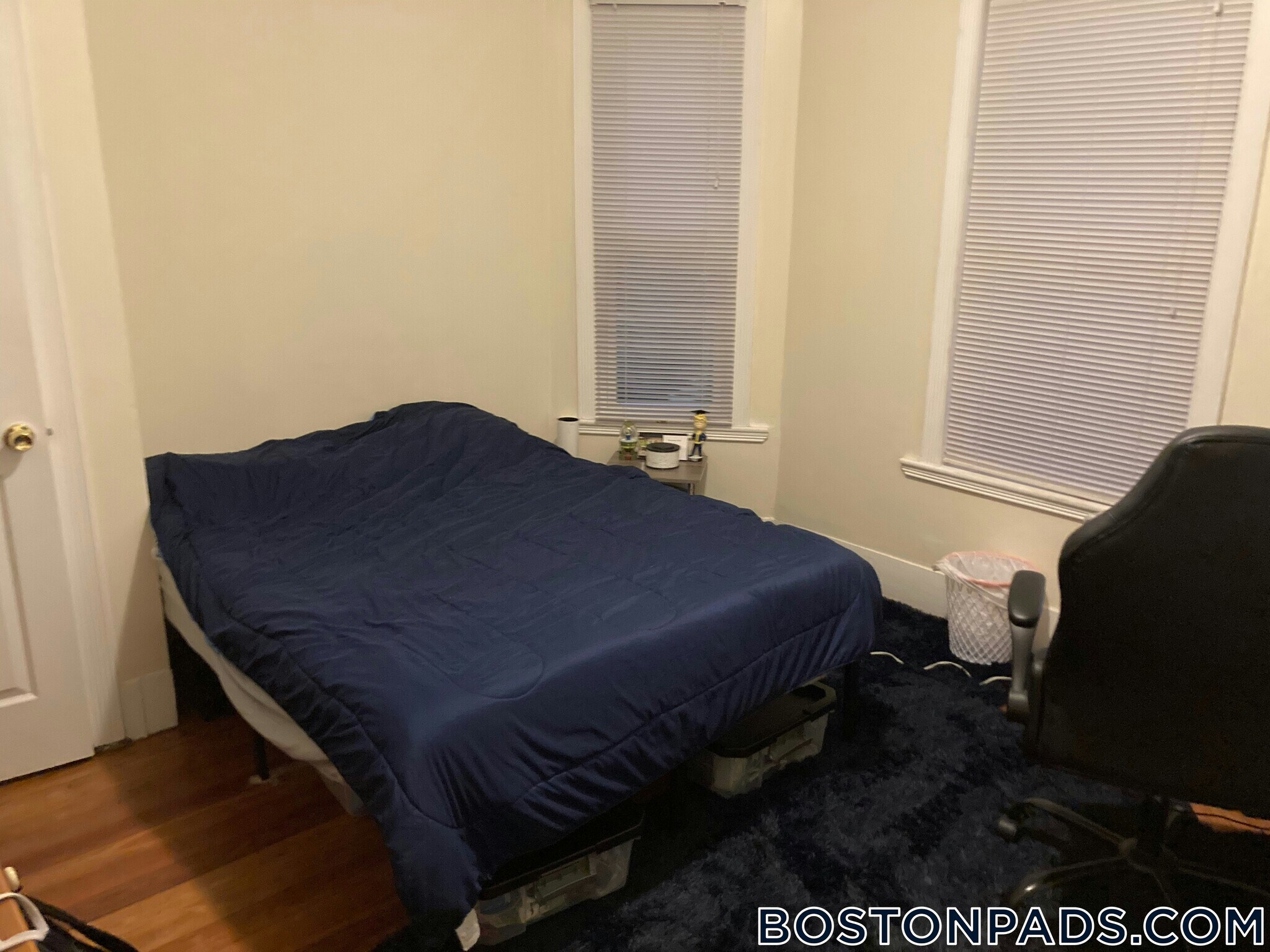 Building Photo - 8 Carmel St