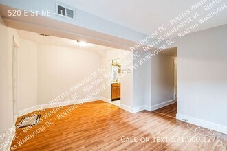 Building Photo - Light & Bright 1Bd Condo with Spacious Pri...