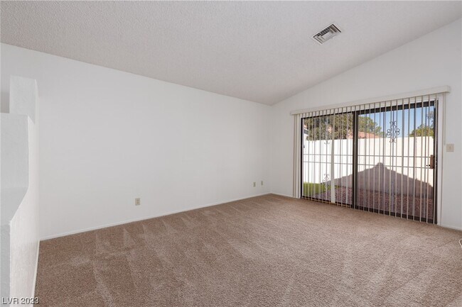 Building Photo - 8432 Mulcahy Ave