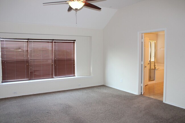 Building Photo - COMING SOON! ACCEPTING APPLICATIONS!