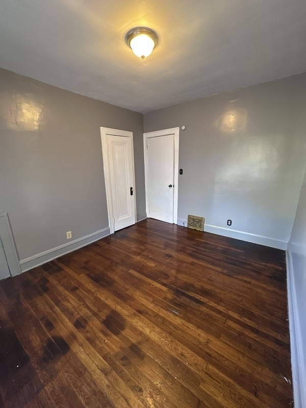 Building Photo - 3389 W 125th St