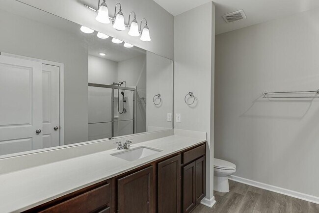 Building Photo - 145 Alexander Ln