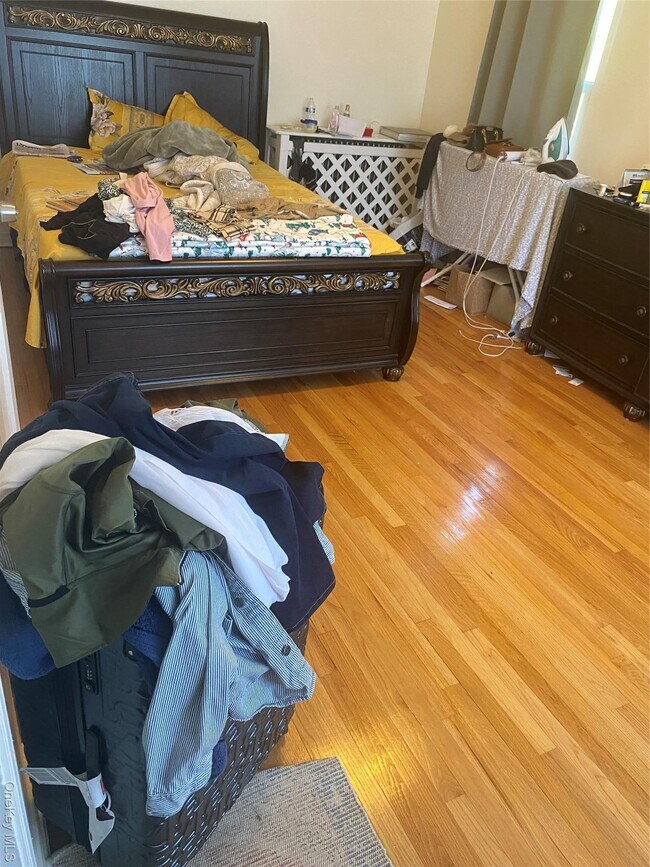 Building Photo - 84-19 150th St