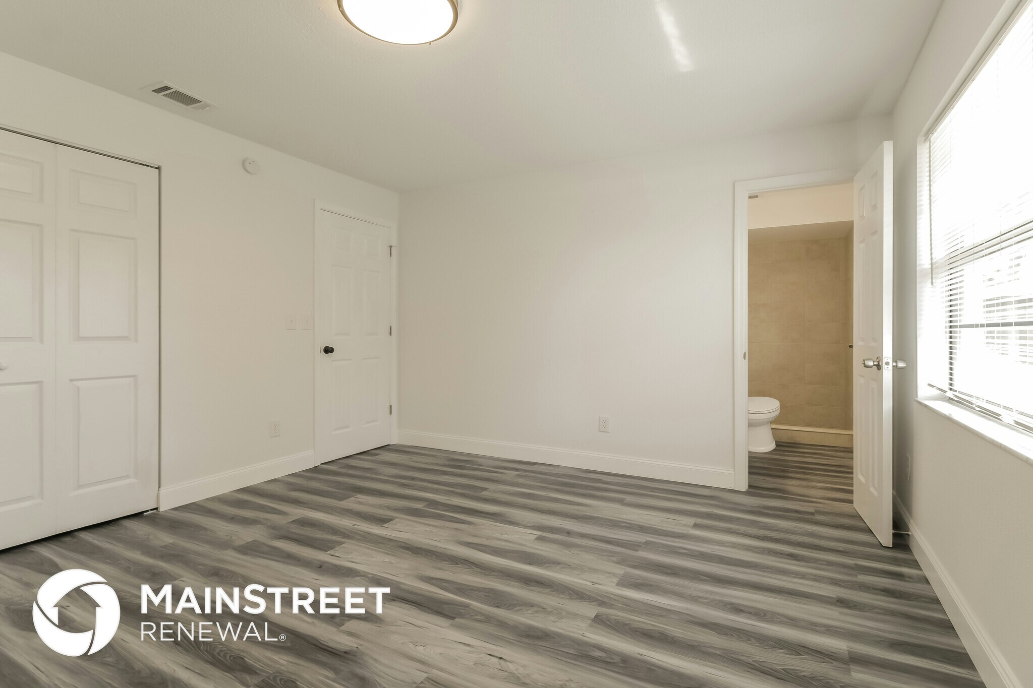 Building Photo - 4745 Greenhill St