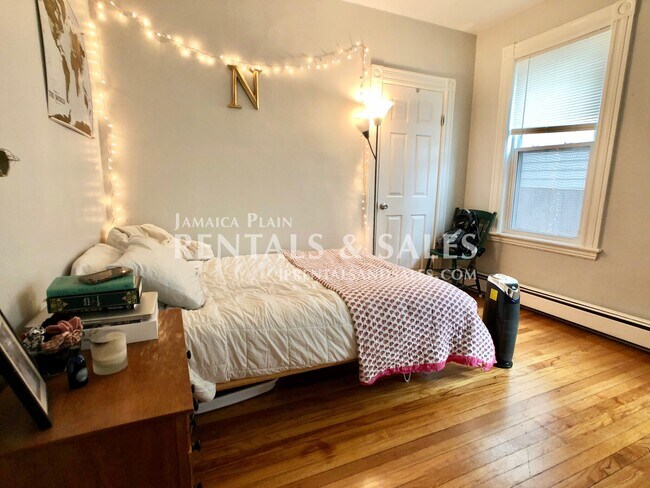 Building Photo - 63-65 Wyman St