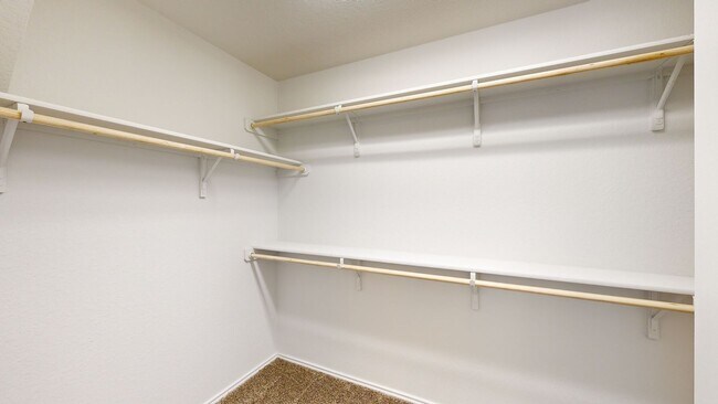 Building Photo - 2 WEEKS FREE RENT + $1,750 A MONTH!