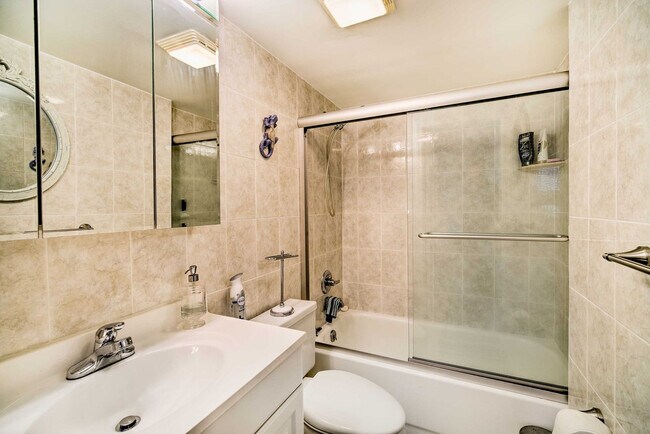 Building Photo - 4250 North Highway A1A-SI FL10-ID1546332P