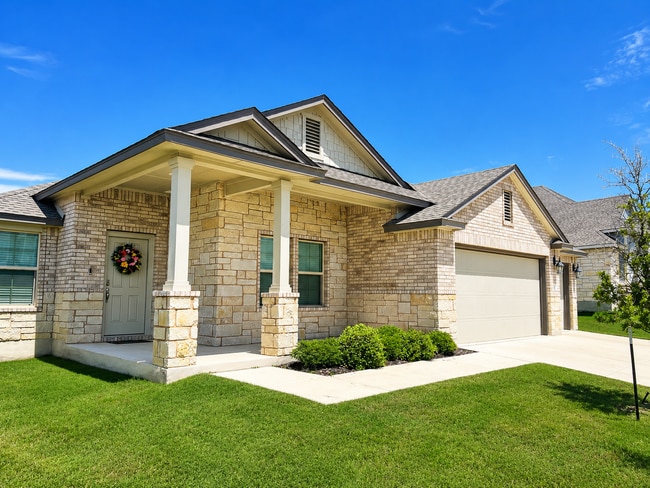 Building Photo - Available for Move-in June 10th!