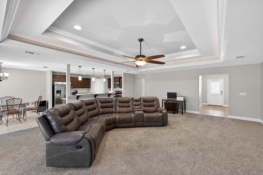 Building Photo - 118 Trailwood Ln