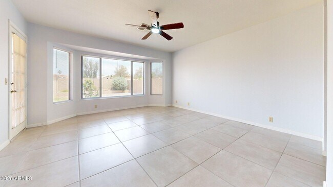 Building Photo - 9814 W Menadota Dr