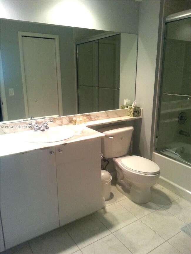 Building Photo - 18800 NE 29th Ave