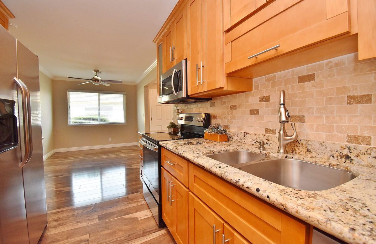 Building Photo - 4640 W Rishell Ct