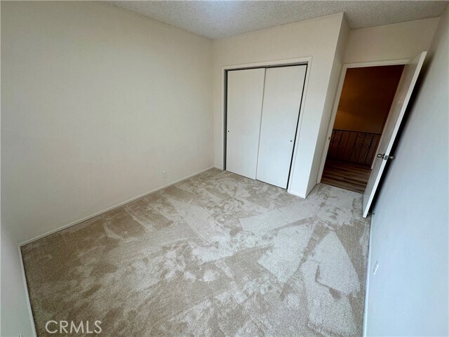 Building Photo - 205 18th St
