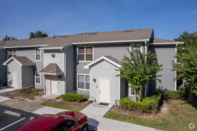 512 Harrison Place Dr - Enclave at Pine Oaks Apartments