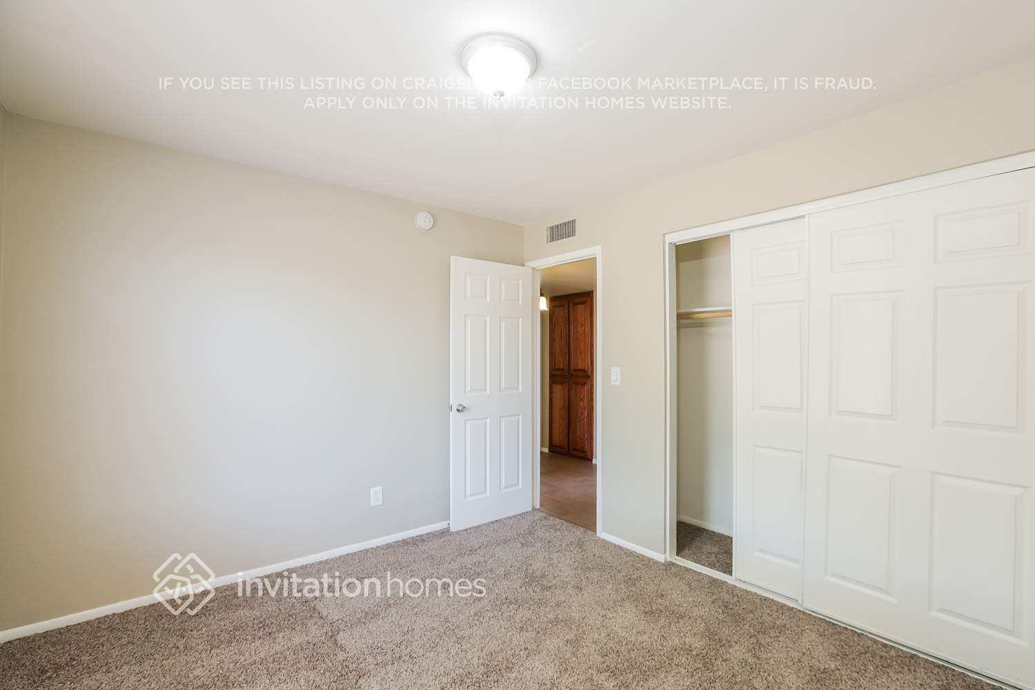 Building Photo - 10902 W Montecito Ave