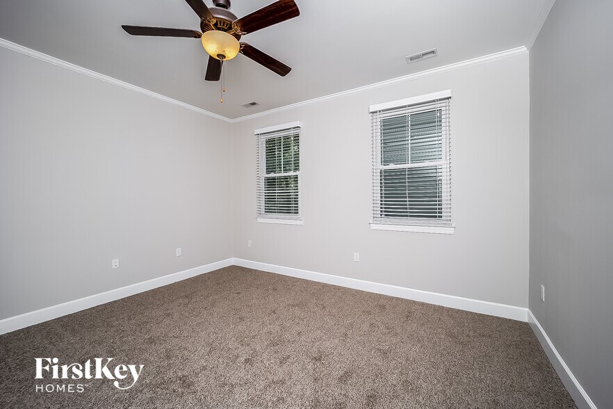 Building Photo - 1331 Addykay Pl