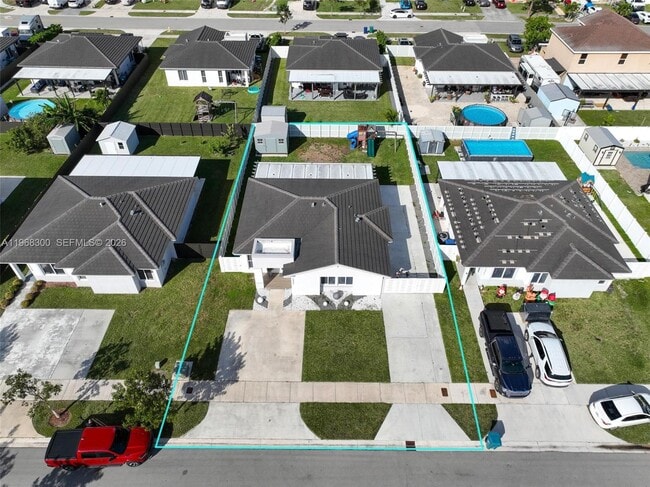 Building Photo - 15961 SW 307 Terrace