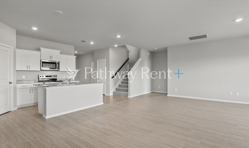 Building Photo - 8408 Hollymead Ln