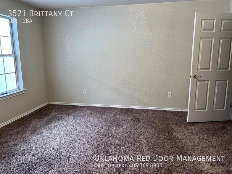 Building Photo - 3521 Brittany Ct