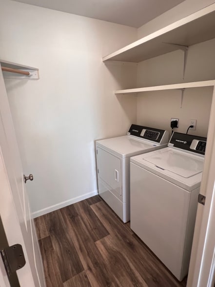 Building Photo - 1454 Kays Ct