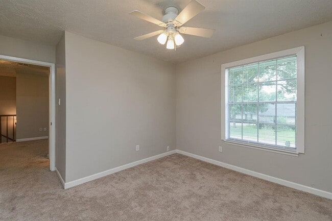 Building Photo - 15419 Swan Creek Dr