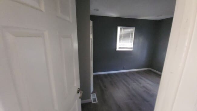 Building Photo - Clean & Affordable 2BR Home in Flint – $800 Rent