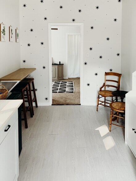 kitchen - 22101 Nowlin St