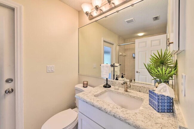 Building Photo - 7510 Camden Harbour Dr