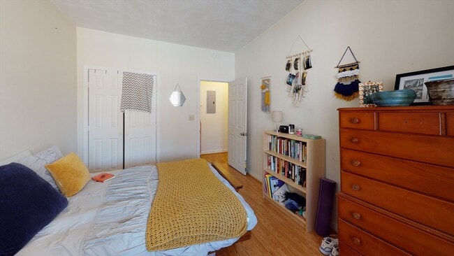 Building Photo - 18 S Huntington Ave