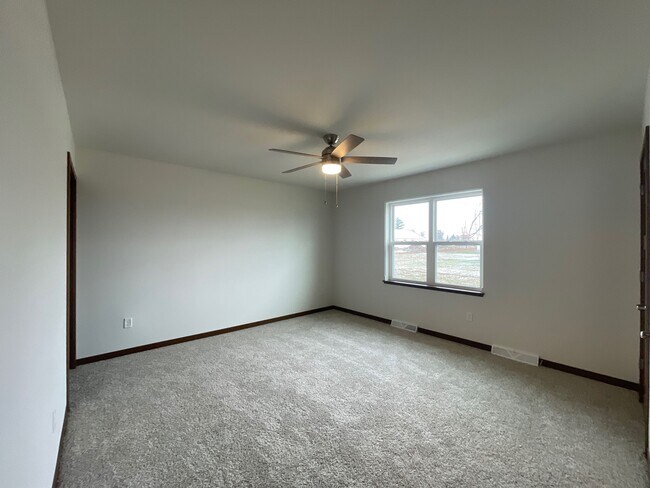 Building Photo - 1005 Morning Star Ln