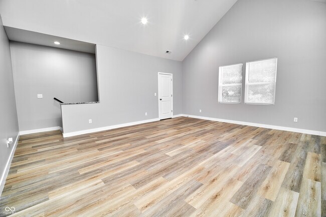 Building Photo - 415 Dequincy St