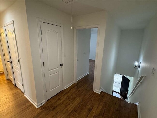 Building Photo - 6494 Whitebeam Trl