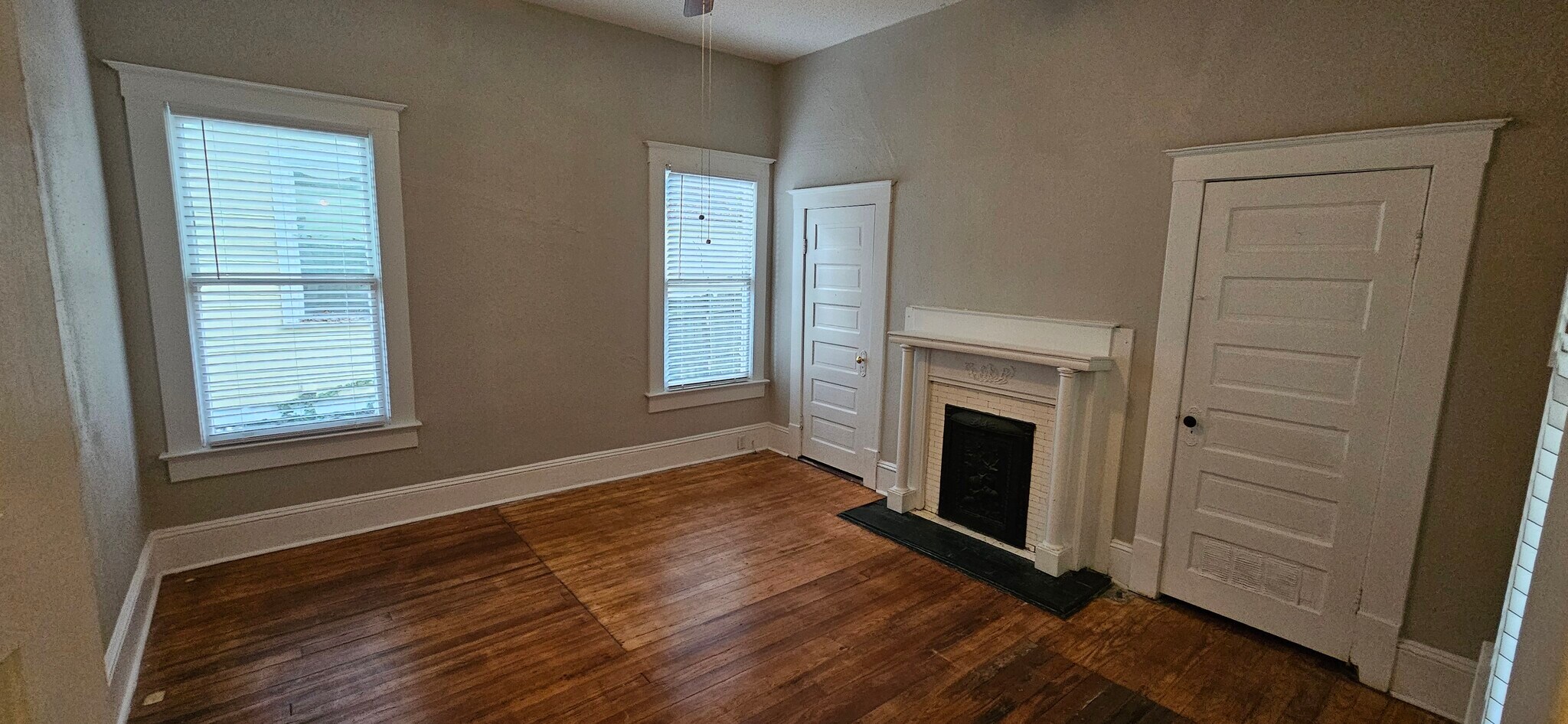 Building Photo - 2533 English Ave