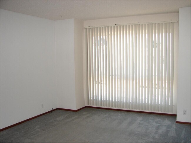 Living room - 2062 19th Ave