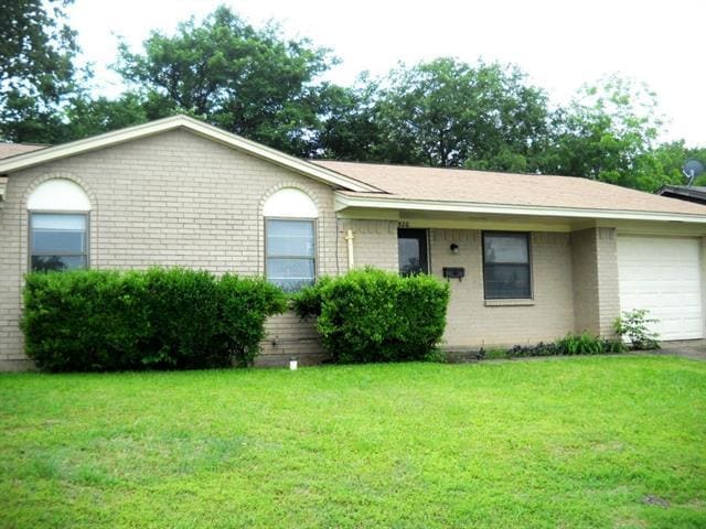 Primary Photo - 520 Sweetbriar Dr