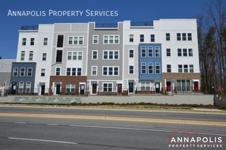 Building Photo - 529 Leftwich Ln