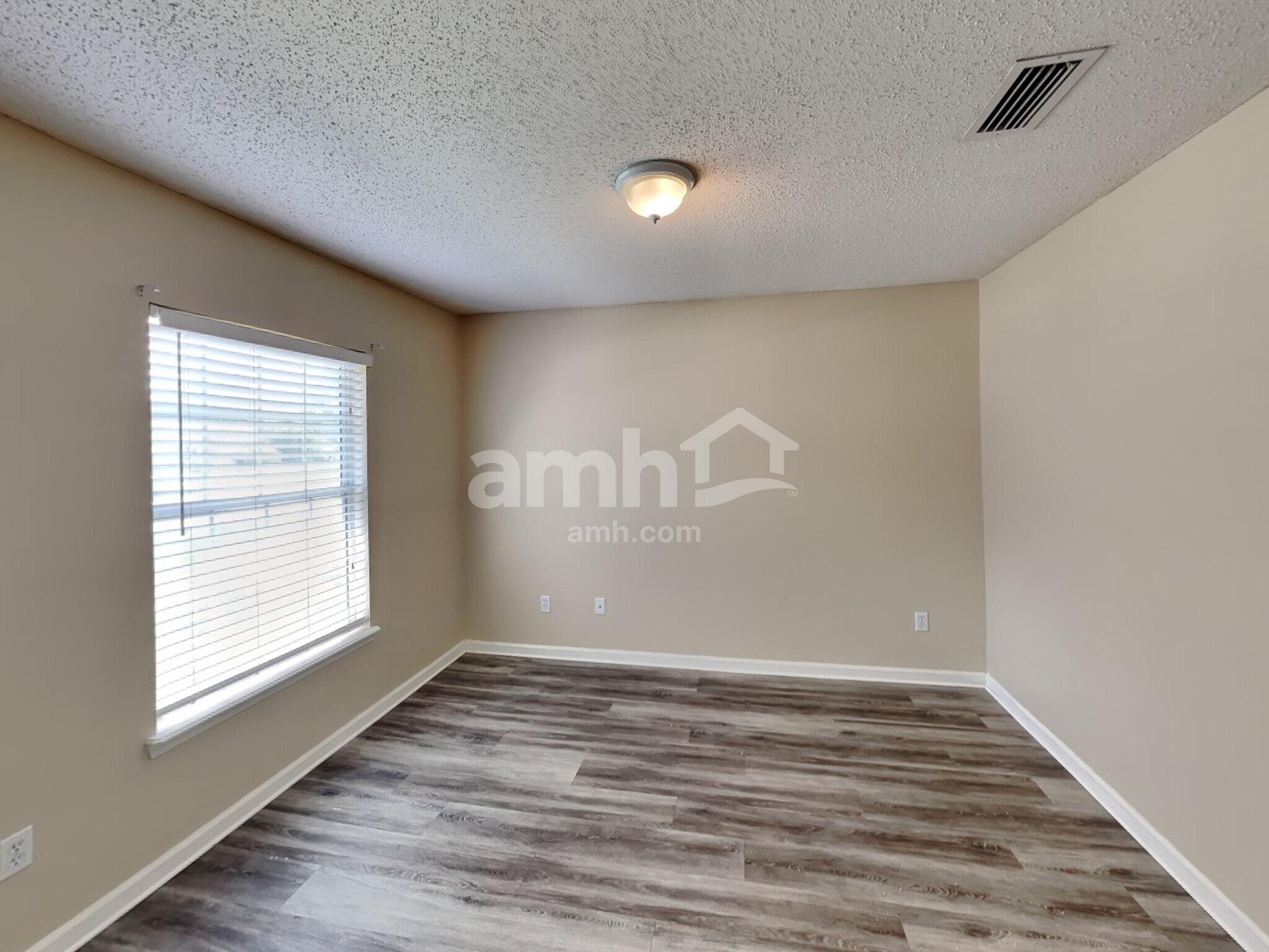 Building Photo - 14088 Ridgewick Dr
