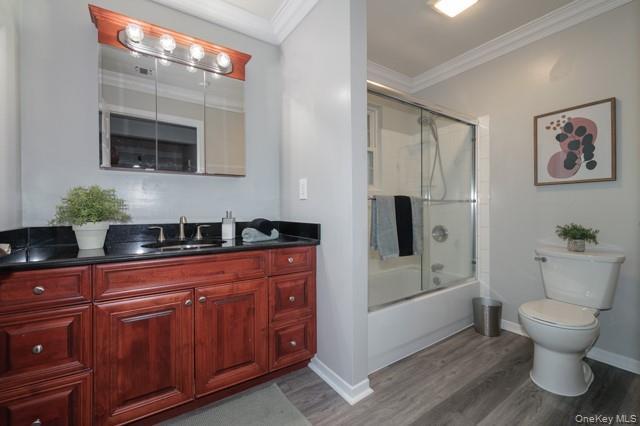 Building Photo - 11 Overlook Dr