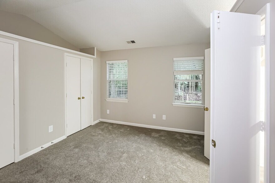 Building Photo - 7836 Pelican Ct