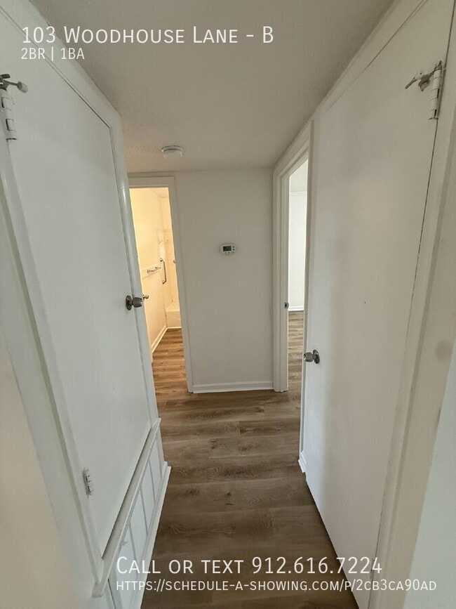 Building Photo - 103 Woodhouse Ln