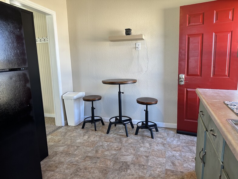 Building Photo - 6574 FM 765